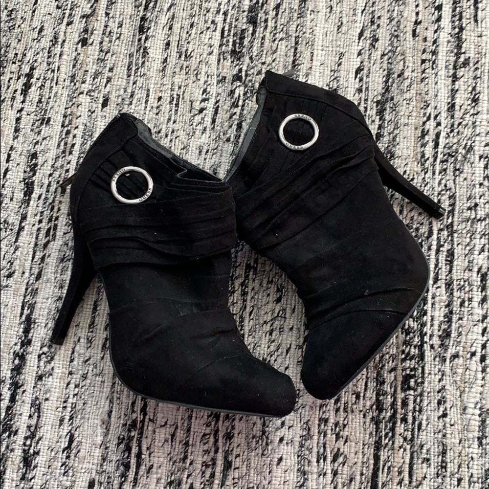 Guess little black ankle booties